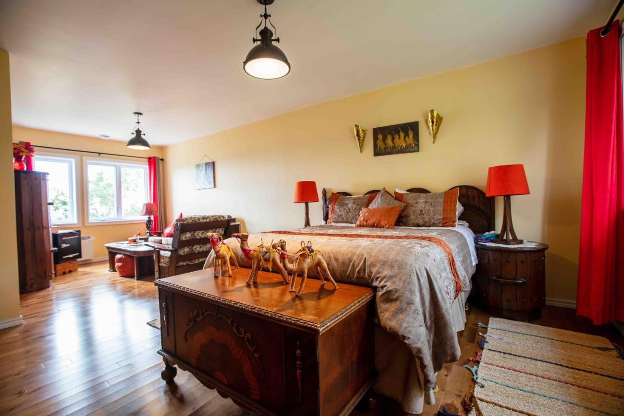 B&B Panorama St-Pierre-de-l'Île-d'Orléans Екстериор снимка