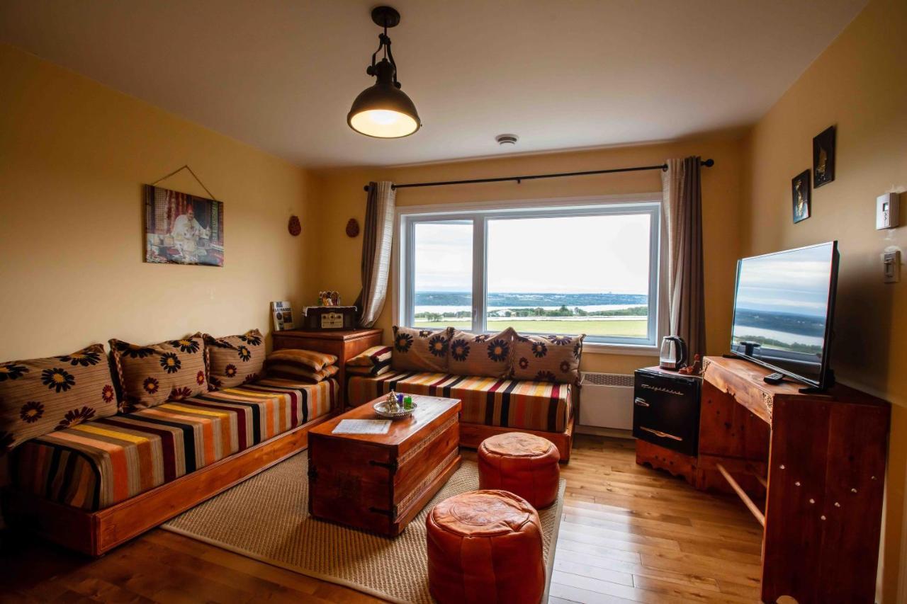 B&B Panorama St-Pierre-de-l'Île-d'Orléans Екстериор снимка